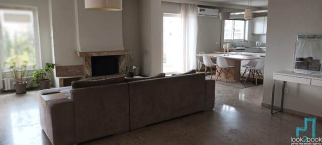 FULLY FURNISHED APARTMENT IN GLYFADA  