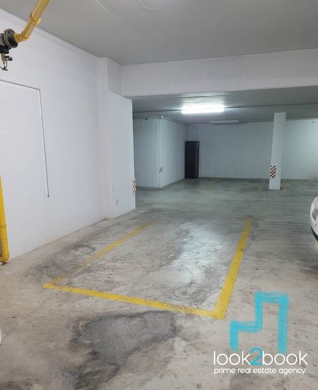 (For Rent) Other Properties Closed Parking  || Athens South/Glyfada - 12 Sq.m, 160€ 
